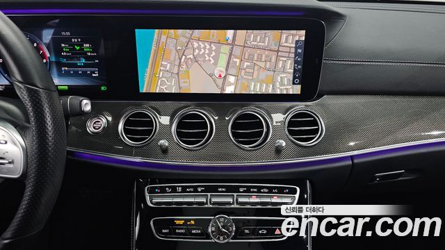 Mercedes-Benz E-Class E350 4MATIC AMG Line