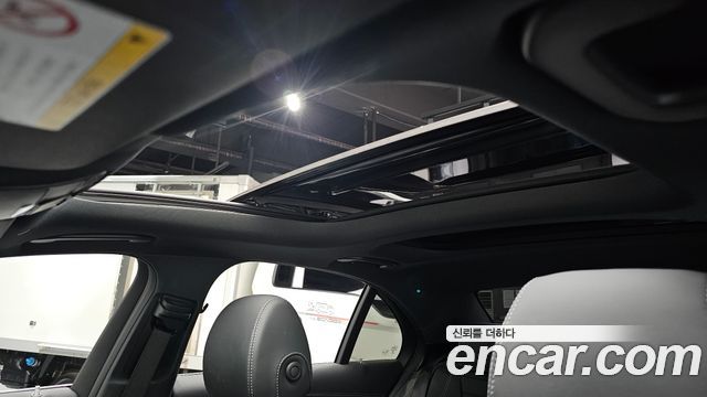 Mercedes-Benz E-Class E350 4MATIC AMG Line