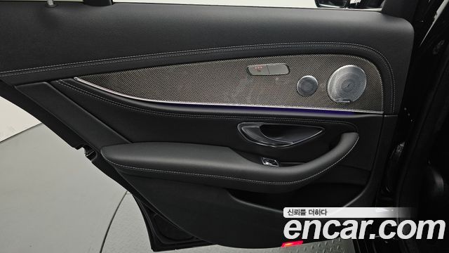 Mercedes-Benz E-Class E350 4MATIC AMG Line