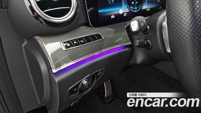 Mercedes-Benz E-Class E350 4MATIC AMG Line