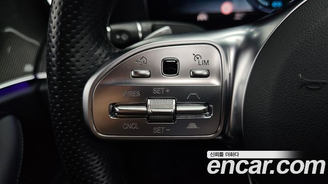 Mercedes-Benz E-Class E350 4MATIC AMG Line