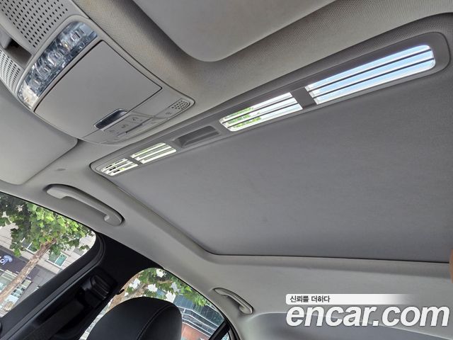 Mercedes-Benz E-Class E300 Avantgarde