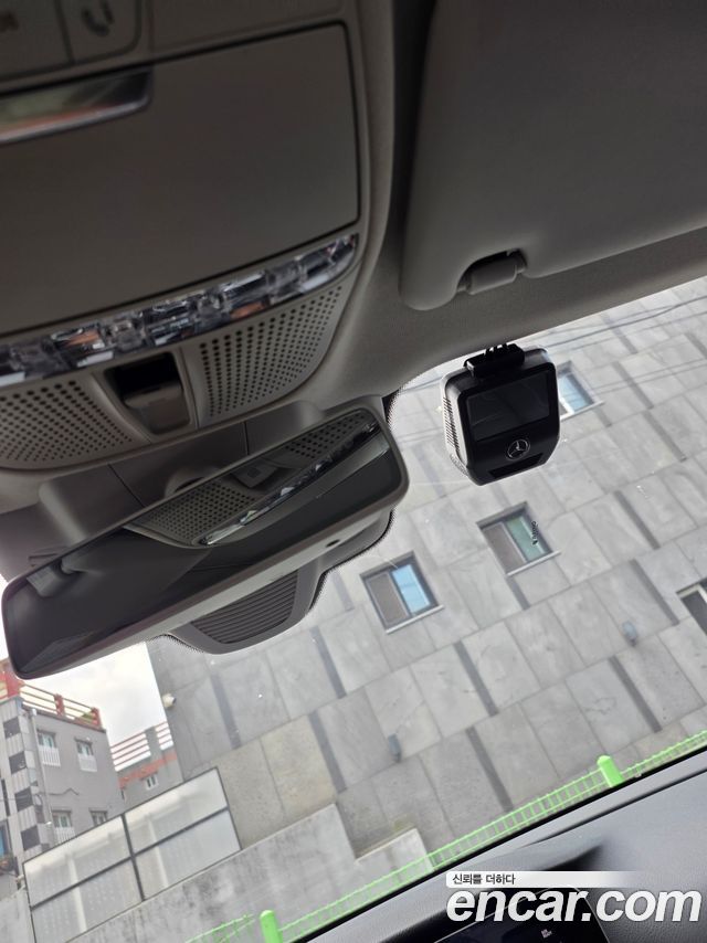 Mercedes-Benz E-Class E300 Avantgarde