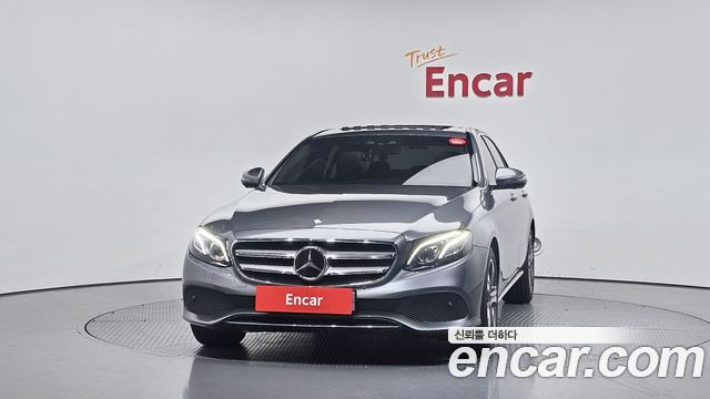 Mercedes-Benz E-Class E300 4MATIC AV Intelligent Drive