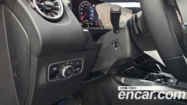 Mercedes-Benz GLB-Class GLB200 d