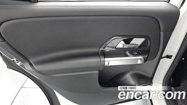 Mercedes-Benz GLB-Class GLB200 d