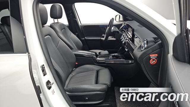 Mercedes-Benz GLB-Class GLB200 d