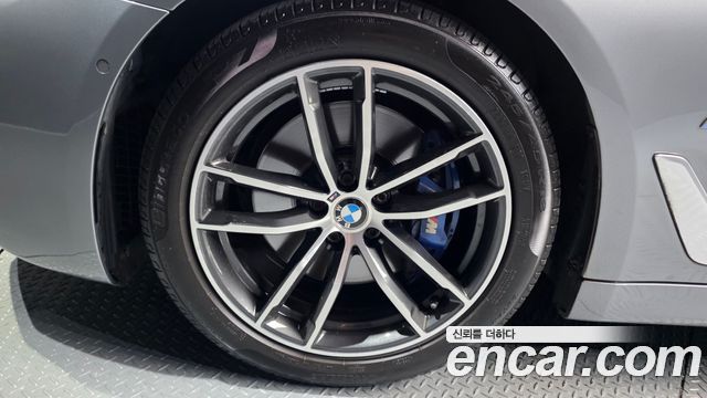 BMW 5-Series 520i M Sport