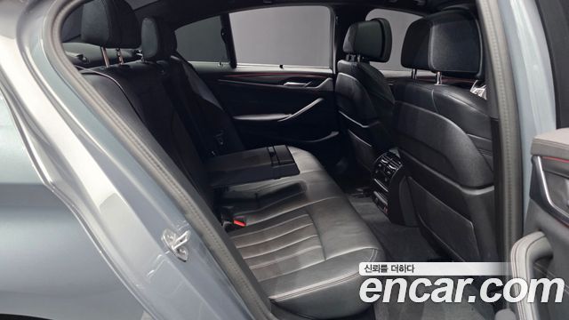 BMW 5-Series 520i M Sport
