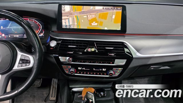 BMW 5-Series 520i M Sport