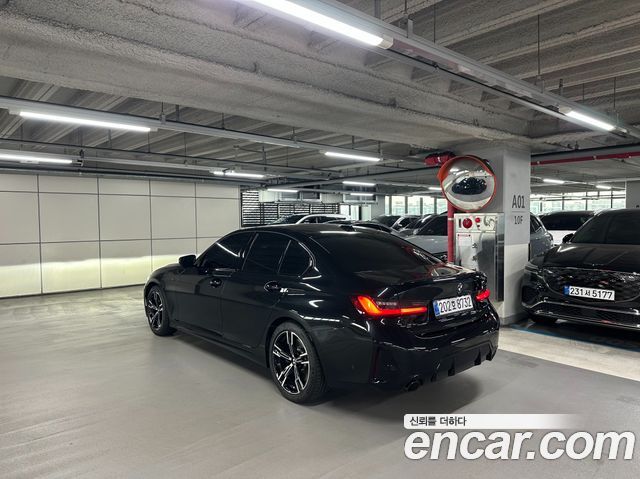 BMW 3-Series 320i M Sport
