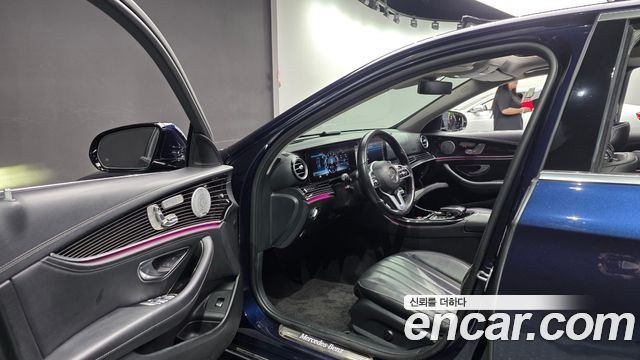 Mercedes-Benz E-Class E450 4MATIC Exclusive