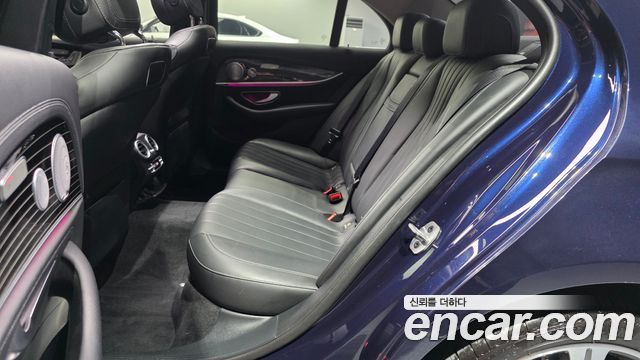 Mercedes-Benz E-Class E450 4MATIC Exclusive