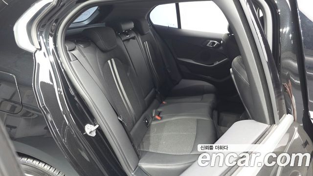 BMW 1-Series 118d Joy First Edition
