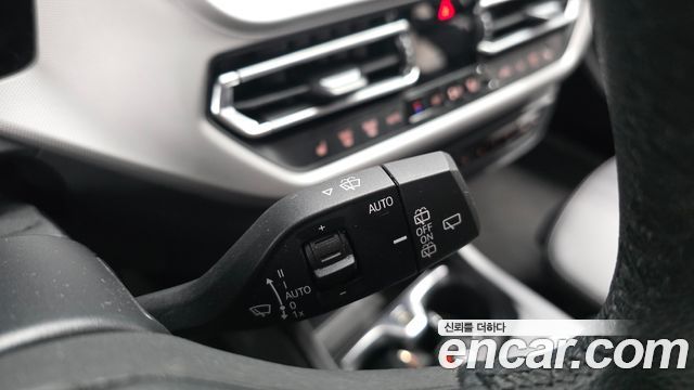 BMW 1-Series 118d Joy First Edition