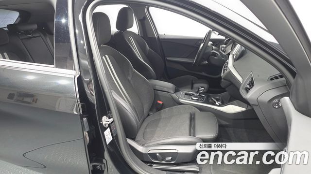 BMW 1-Series 118d Joy First Edition