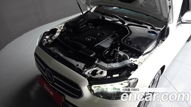 Mercedes-Benz E-Class E250 Avantgarde