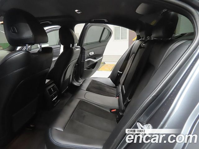 BMW 3-Series 320e M Sports