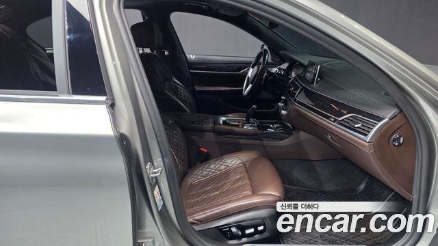 BMW 7-Series 730d xDrive M Sport