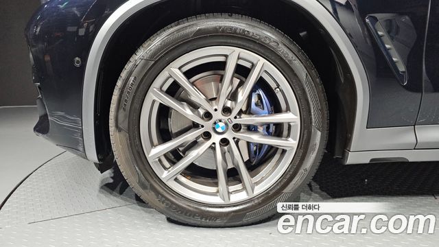 BMW X4 xDrive20i M Sports X Onlile Exclusive Edition