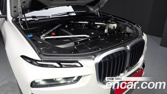 BMW X7 xDrive 40i Design Pure Excellence 7-Seater