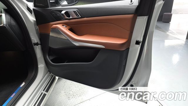 BMW X7 xDrive 40i Design Pure Excellence 7-Seater
