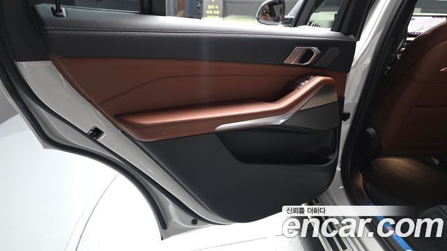 BMW X7 xDrive 40i Design Pure Excellence 7-Seater