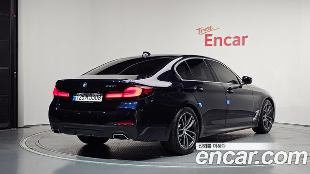 BMW 5-Series 520i M Sport