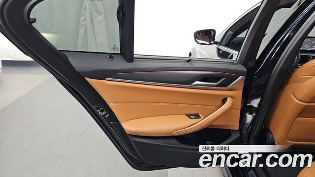 BMW 5-Series 520i M Sport
