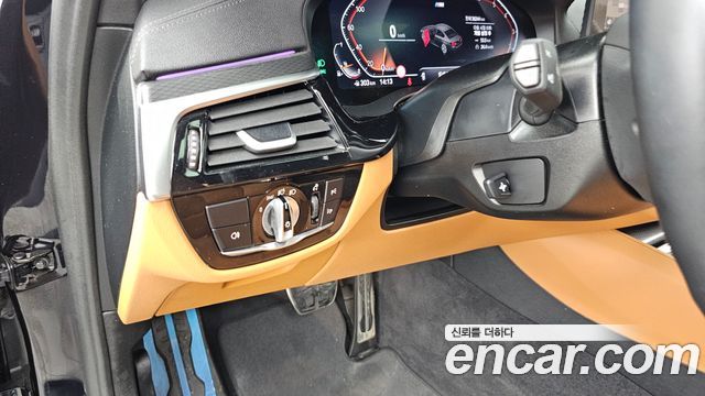 BMW 5-Series 520i M Sport