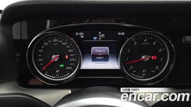 Mercedes-Benz E-Class E300 Avantgarde