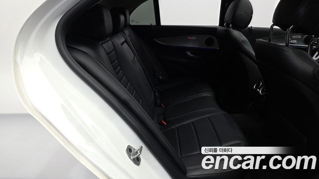 Mercedes-Benz E-Class E300 Avantgarde