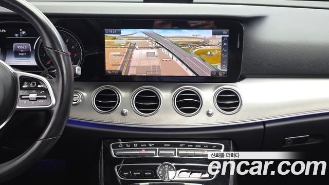 Mercedes-Benz E-Class E300 Avantgarde