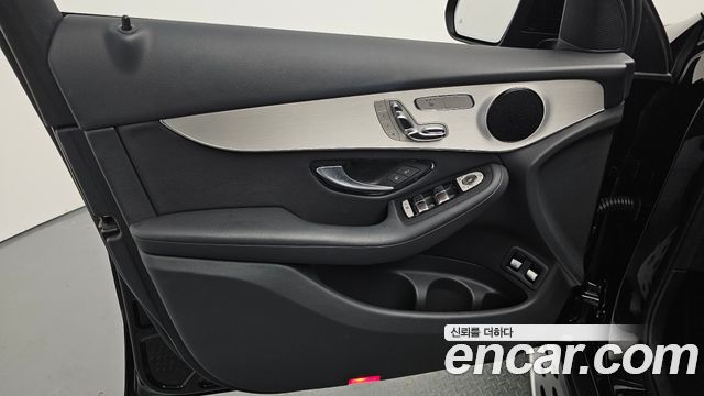 Mercedes-Benz GLC-Class GLC350e 4MATIC Premium