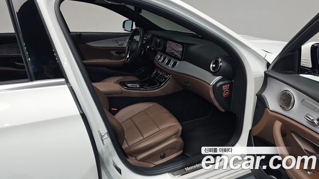 Mercedes-Benz E-Class E250 Avantgarde
