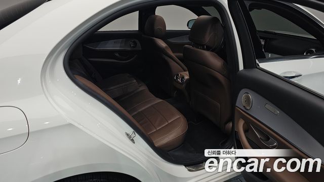 Mercedes-Benz E-Class E250 Avantgarde