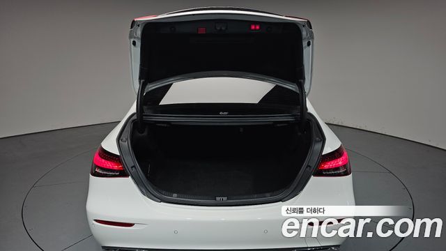 Mercedes-Benz E-Class E250 Avantgarde