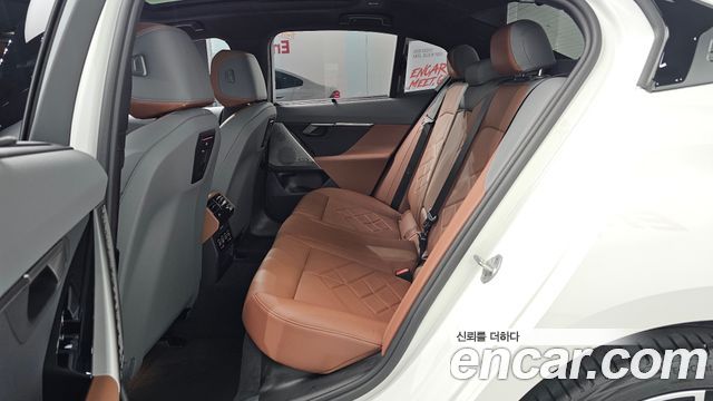BMW 5-Series 530e M Sport