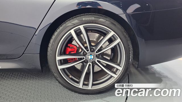 BMW 5-Series 530i xDrive M Sport Package