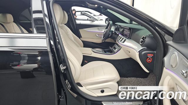Mercedes-Benz E-Class E350 4MATIC Avantgarde