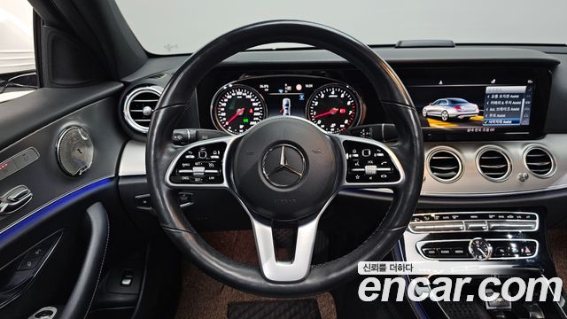 Mercedes-Benz E-Class E300 Avantgarde