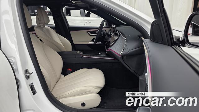 Mercedes-Benz E-Class E200 Avantgarde