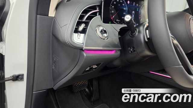 Mercedes-Benz E-Class E200 Avantgarde