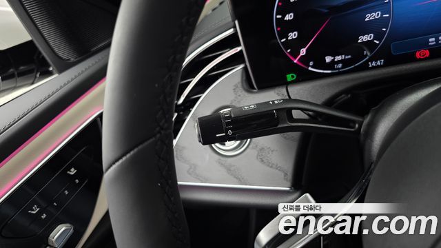 Mercedes-Benz E-Class E200 Avantgarde