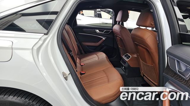 Audi A6 45 TFSI Premium