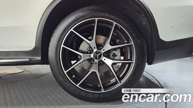 Mercedes-Benz GLC-Class AMG GLC43 4MATIC Coupe