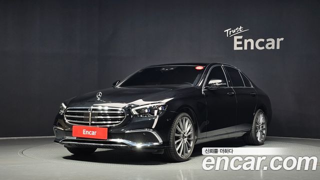 Mercedes-Benz E-Class E450 4MATIC Exclusive