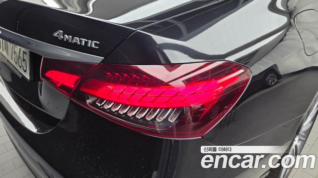 Mercedes-Benz E-Class E450 4MATIC Exclusive