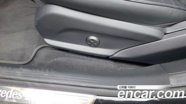 Mercedes-Benz E-Class E450 4MATIC Exclusive