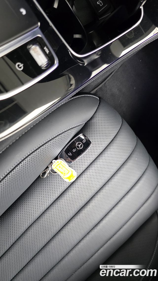 Mercedes-Benz E-Class E450 4MATIC Exclusive